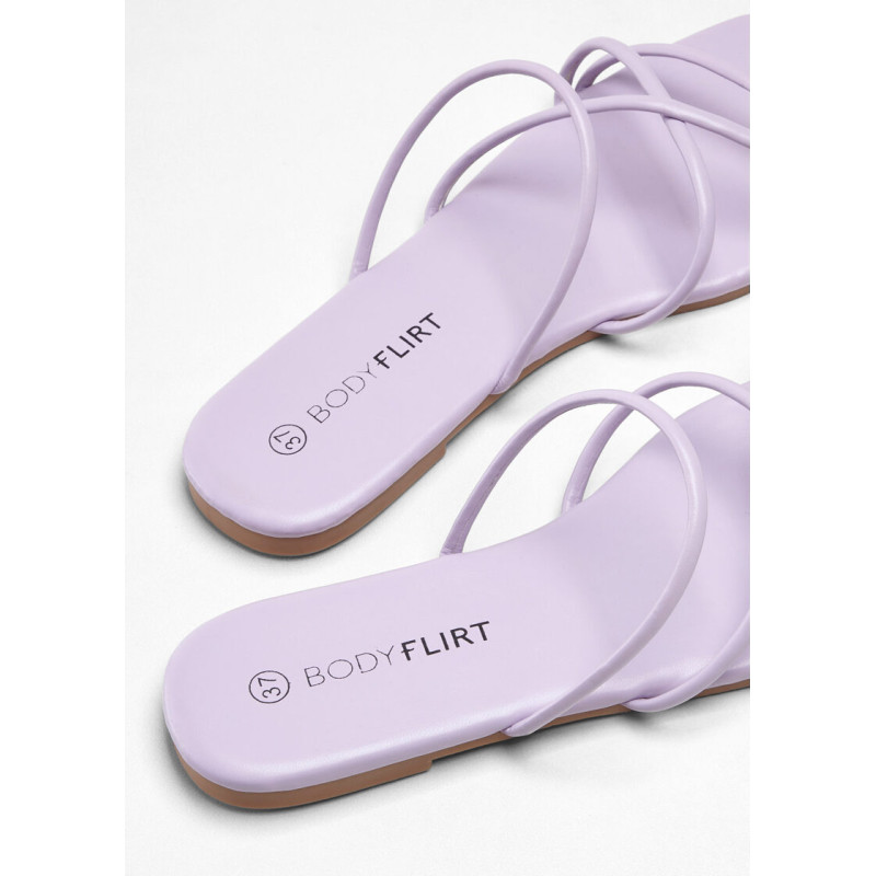 BodyFlirt violetas iešļūcenes