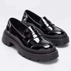 Lakitud välimusega paksu tallaga loafer'id naistele Rainbow, mustad